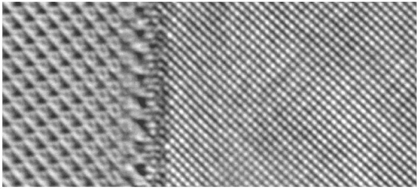 Diamond-Sapphire Bond